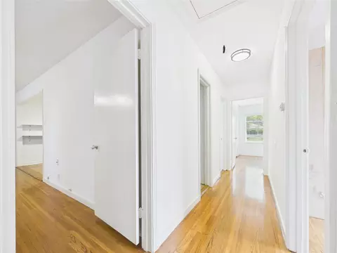 Entry Way - 1006 Mac Dr, Sweeny, TX 77480 photo 2 of 3