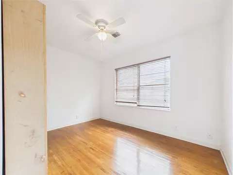 Bedroom - 1006 Mac Dr, Sweeny, TX 77480 photo 7 of 11