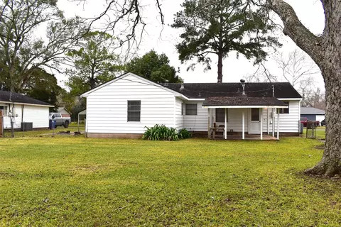 Other - 1006 Mac Dr, Sweeny, TX 77480 photo 2 of 7