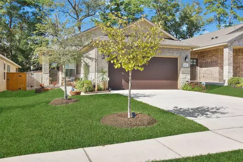 7071 Silverleaf Oak St, Conroe, TX 77304 photo 1