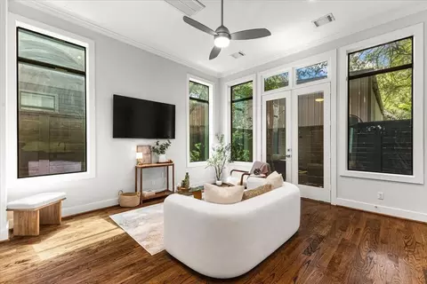 11012 Avenu Malkenu Ave, Houston, TX 77043