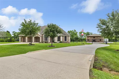 6202 Circle Back Rd, Baytown, TX 77523