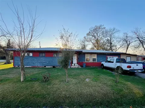 2950 Waco St, Beaumont, TX 77701