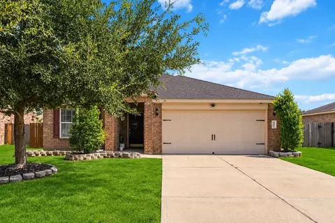 9903 Garnet Springs Dr, Rosharon, TX 77583