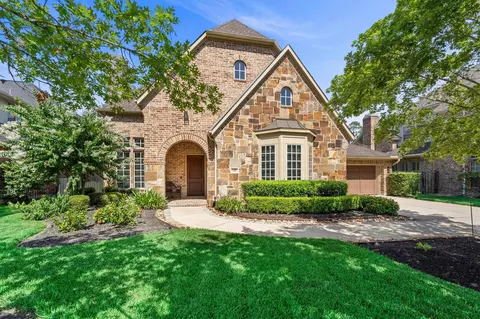 130 E Cove View Trl, Spring, TX 77389