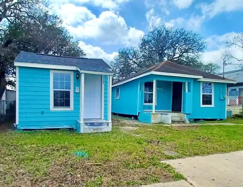2409 Morris St, Corpus Christi, TX 78405