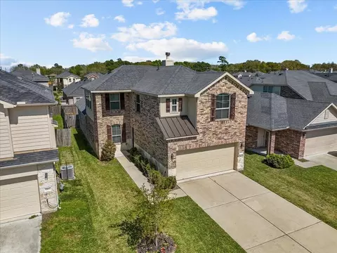 5111 Bay Ln, Bacliff, TX 77518