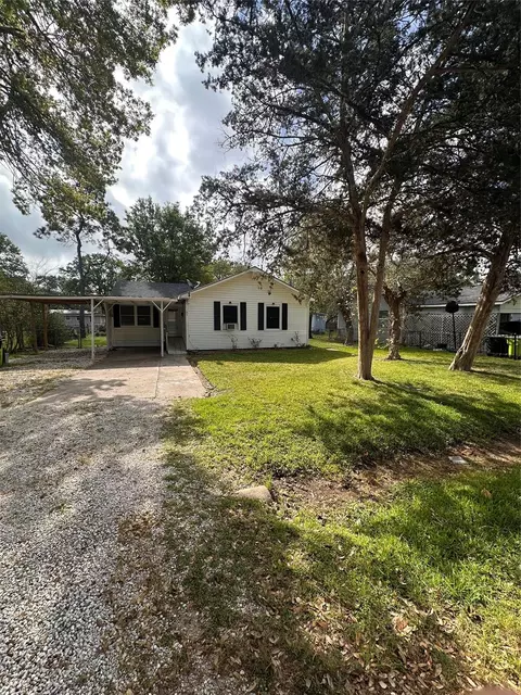 1607 Klauke St, Rosenberg, TX 77471