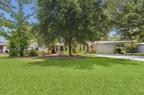 4301 Ascot Ln, Houston, TX 77092 photo 1