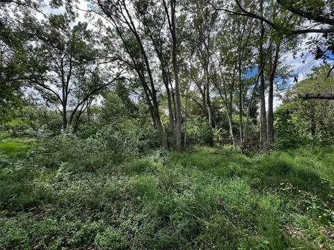 2428 Red Bluff Rd, Pasadena, TX 77506