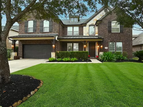 6010 Green Meadows Ln, Katy, TX 77493
