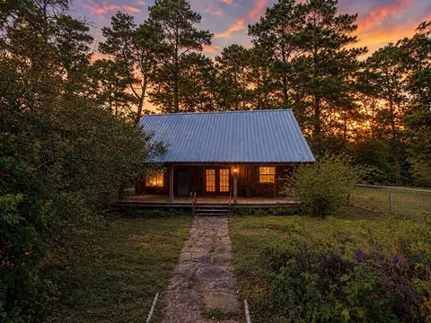 90 Recreation Ln, Coldspring, TX 77331