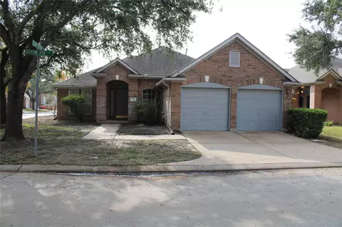 7007 Brookfir Ln, Houston, TX 77040
