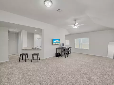 Living - 398 Shoreview Dr, Conroe, TX 77303 photo 1 of 2