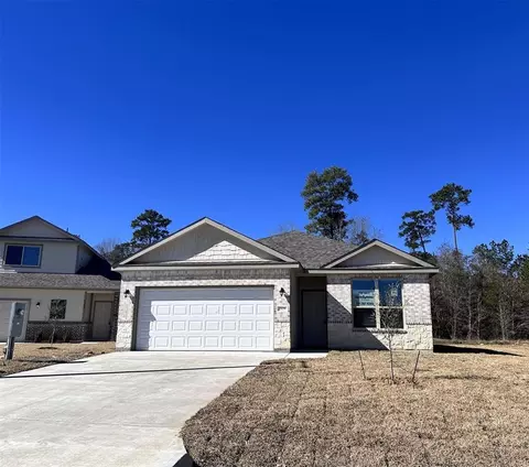2129 Cedar Bend Dr, Conroe, TX 77306 photo 1