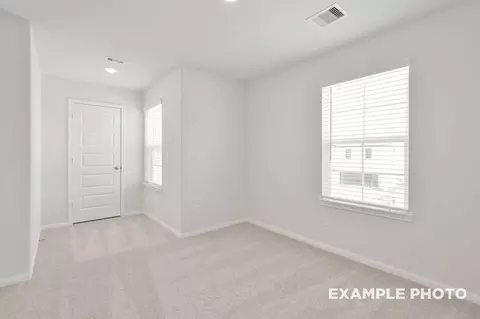 Entry Way - 229 E Canopy Crossing Cir, Conroe, TX 77301 photo 15 of 17