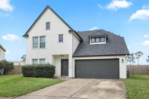 5903 Shadow Creek Ct, Baytown, TX 77523