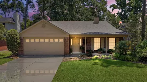 3418 Creek Manor Dr, Houston, TX 77339