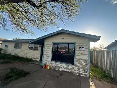 2801 Joliet St, Plainview, TX 79072 photo 1