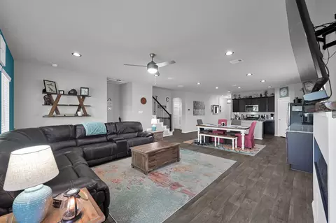 Other - 6302 Hendricks Harbor Ct, Conroe, TX 77304 photo 5 of 7