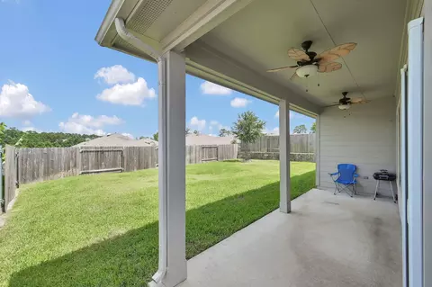 Exterior - 6302 Hendricks Harbor Ct, Conroe, TX 77304 photo 2 of 5
