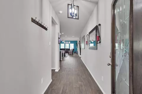 Entry Way - 6302 Hendricks Harbor Ct, Conroe, TX 77304 photo 1 of 4