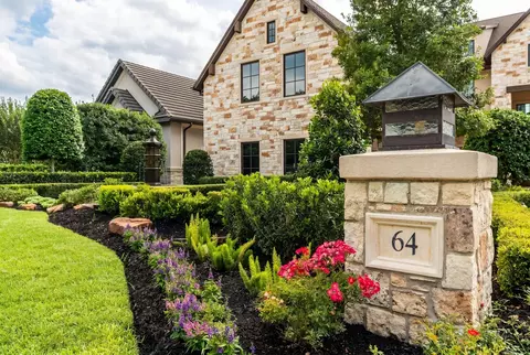 64 Benthaven W, Montgomery, TX 77356