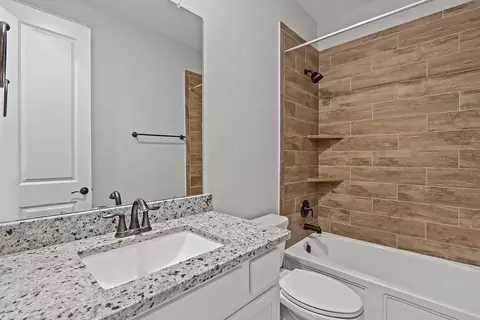 Bath - 4222 Davis Oak Dr, Spring, TX 77386 photo 4 of 4
