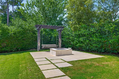 Exterior - 6 Yarbrough Bend Ct, Spring, TX 77389 photo 10 of 10