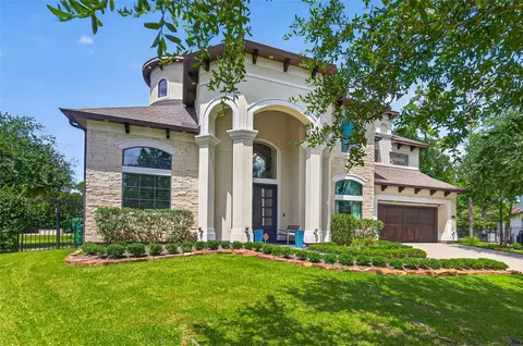 Exterior - 6 Yarbrough Bend Ct, Spring, TX 77389 photo 3 of 10