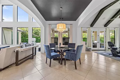 Dining - 6 Yarbrough Bend Ct, Spring, TX 77389 photo 2 of 2