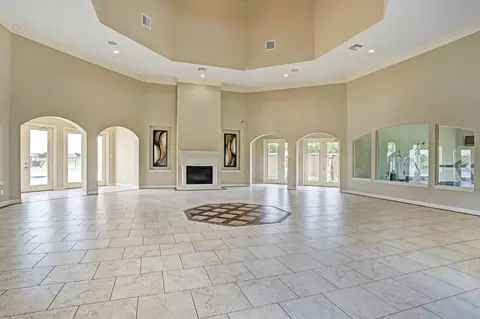 Living - 2818 Dark Lantern Dr, Rosenberg, TX 77471 photo 2 of 2