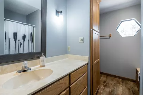 Bath - 97 Greenway Dr, Trinity, TX 75862 photo 1 of 3