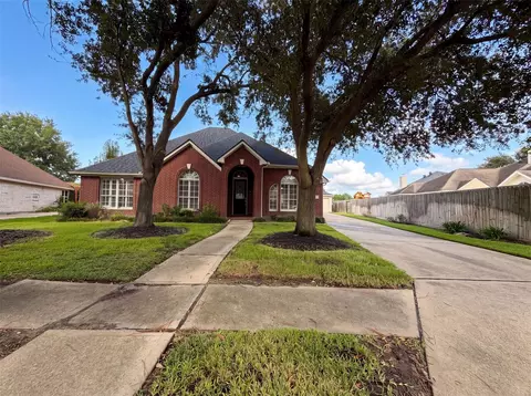 11502 Havard Oaks Dr, Houston, TX 77095