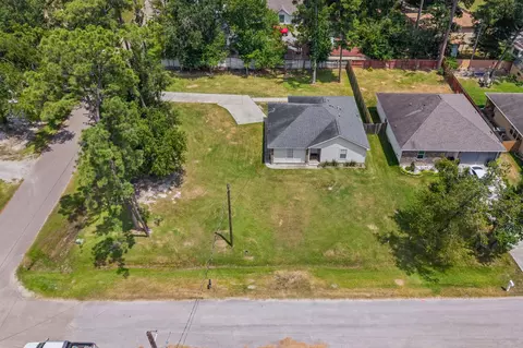 View/Area - 10920 Fairview Dr, Conroe, TX 77385 photo 1 of 4