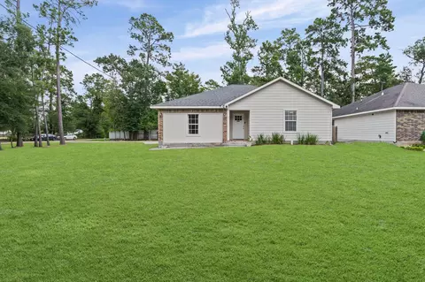 Exterior - 10920 Fairview Dr, Conroe, TX 77385 photo 3 of 8