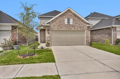 11833 Beachberry Dr, Houston, TX 77034