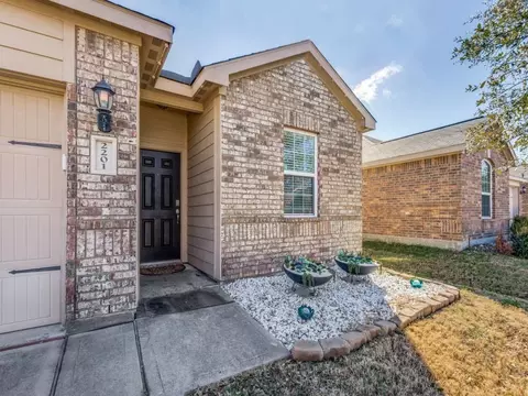2201 Old Harbor Way, Princeton, TX 75407