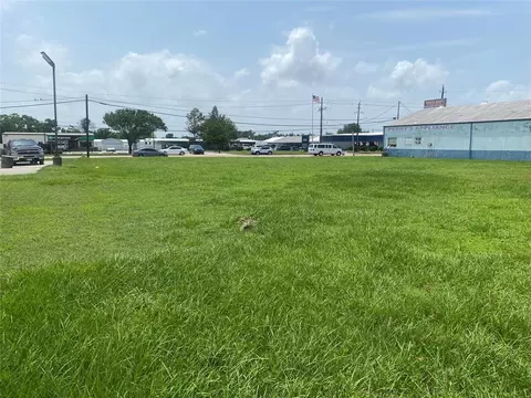 0 N Main St, Baytown, TX 77521
