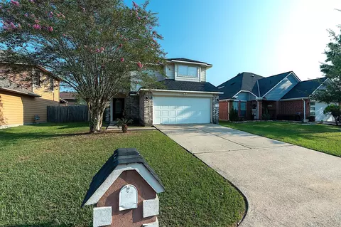 12211 Greenmesa Dr, Houston, TX 77044