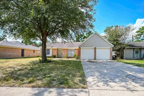 23019 Bridgewater Dr, Spring, TX 77373