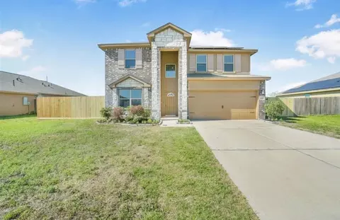 1127 Brahma Cir, East Bernard, TX 77435