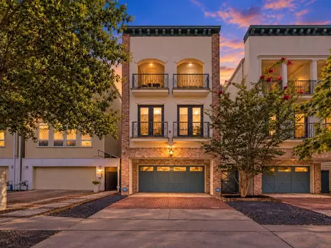534 W 26th St, Houston, TX 77008