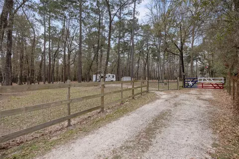 31601 Huffman Cleveland Rd, Huffman, TX 77336