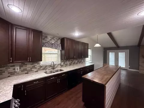 Kitchen - 3731 Nutwood Ln, Spring, TX 77389 photo 3 of 3