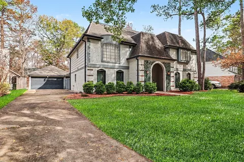 Exterior - 9530 Arcade Dr, Spring, TX 77379 photo 2 of 9