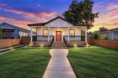 2412 Lucas St, Houston, TX 77026