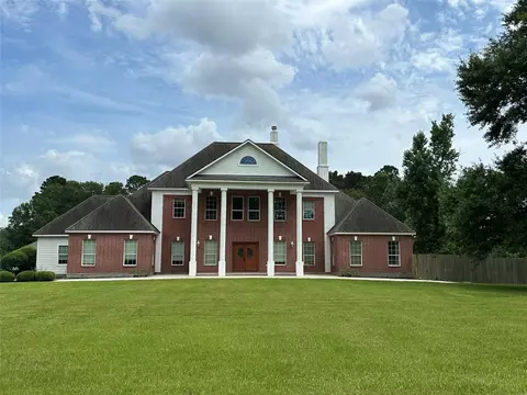 19602 Riverwalk Dr, Porter, TX 77365