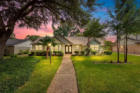 12523 Honeywood Trl, Houston, TX 77077