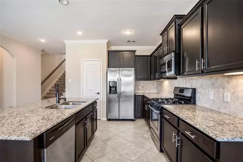 Kitchen - 3634 Gable Landing Ln, Spring, TX 77386 photo 5 of 5